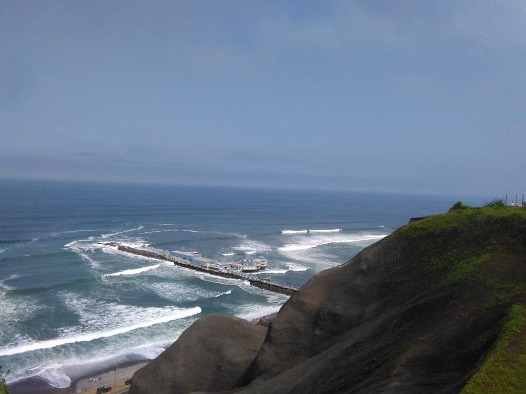Malecon De Miraflores Hotel Lima Exterior photo